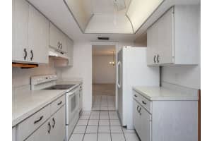 6245 GREEN VIEW DRIVE, SARASOTA, FL 34231 Sold 08/08/23