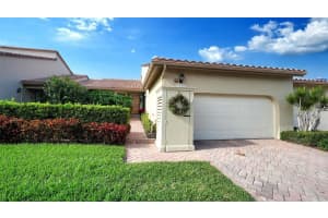 2369 Harbour Oaks Dr, LONGBOAT KEY