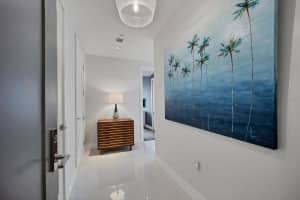 111 PINEAPPLE AVENUE, SARASOTA, FL 34236 Sold 10/03/23