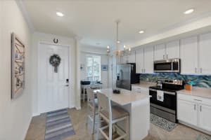 1020 TIDEWATER SHORES LOOP #204, BRADENTON, FL 34208 Sold 08/18/23