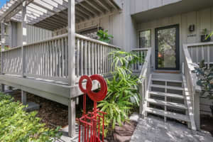 1380 LANDINGS POINT, SARASOTA, FL 34231 Sold 09/19/23
