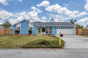 8097 GLENBROOKE LANE, SARASOTA, FL 34243 Sold 08/22/23