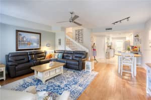 1571 NAPOLI DRIVE, SARASOTA, FL 34232 Sold 07/24/23