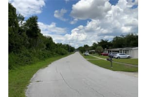 HASTINGS DR, DELTONA, FL 32725 - MLS#MFRA4571860