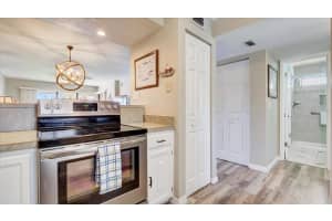 1801 GULF DRIVE, BRADENTON BEACH, FL 34217 Sold 10/10/23