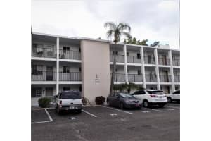 2083 CANAL DRIVE, BRADENTON, FL 34207 Sold 10/11/23