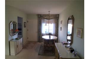 2083 CANAL DRIVE, BRADENTON, FL 34207 Sold 10/11/23