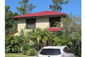 454 HUNTER CIRCLE, KISSIMMEE, FL 34758 Sold 10/23/23