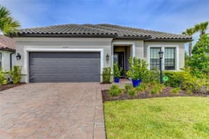 6238 MESA GLEN, BRADENTON, FL 34203 Sold 08/01/23