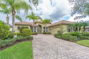 8764 HIDEAWAY HARBOR COURT, NAPLES, FL 34120 Sold 08/10/23
