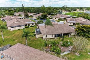 4572 LAKE VISTA DRIVE, SARASOTA, FL 34233 Sold 08/01/23