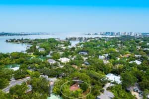 1620 HYDE PARK STREET, SARASOTA, FL 34239 Sold 06/27/23