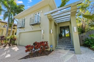 4960 COMMONWEALTH DRIVE, SARASOTA, FL 34242 Sold 02/29/24
