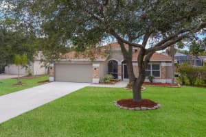 143 41ST CIRCLE, BRADENTON, FL 34208 Sold 07/29/23