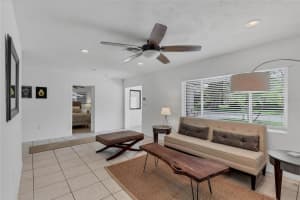1526 OSPREY AVENUE, SARASOTA, FL 34239 Sold 10/04/23