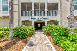 380 ARUBA CIRCLE, BRADENTON, FL 34209 Sold 08/22/23