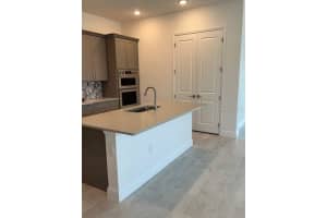 8501 HARTFORD WAY, MOUNT DORA, FL 32757 Sold 11/11/24