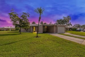 3273 FAIRHAVEN LANE, SARASOTA, FL 34239 Sold 08/07/23