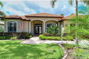 4871 SWEETSHADE DRIVE, SARASOTA, FL 34241 Sold 10/18/23