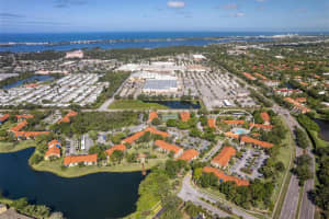 4020 CROCKERS LAKE BOULEVARD, SARASOTA, FL 34238 Sold 07/21/23