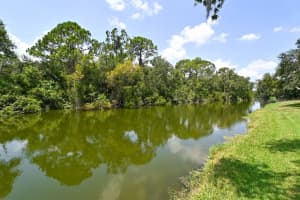 9111 68TH AVENUE, BRADENTON, FL 34202 Sold 11/20/23