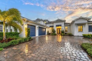 8327 REDONDA LOOP, BRADENTON, FL 34202 Sold 11/28/23