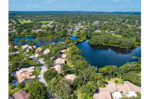 4888 TIVOLI AVENUE, SARASOTA, FL 34235 Sold 08/08/23