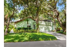 4888 TIVOLI AVENUE, SARASOTA, FL 34235 Sold 08/08/23