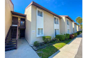 2616 HIDDEN LAKE DRIVE, SARASOTA, FL 34237 Sold 12/01/23