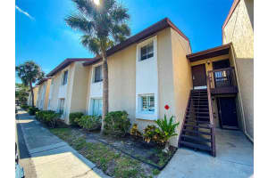 2616 HIDDEN LAKE DRIVE, SARASOTA, FL 34237 Sold 12/01/23