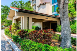 5408 EAGLES POINT CIRCLE, SARASOTA, FL 34231 Sold 12/05/23