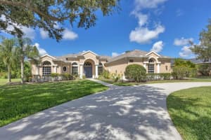 10085 CHERRY HILLS AVENUE CIRCLE, BRADENTON, FL 34202 Sold 08/21/23