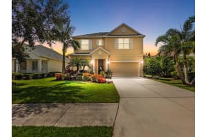 11758 FOREST PARK CIR, LAKEWOOD RANCH, FL 34211 Sold 08/01/23