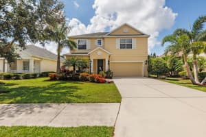 11758 FOREST PARK CIR, LAKEWOOD RANCH, FL 34211 Sold 08/01/23