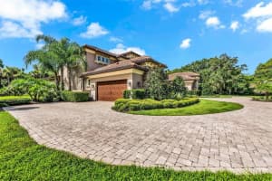 10121 RUFFLED FERN LANE, SARASOTA, FL 34241 Sold 04/18/24