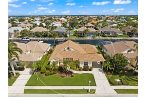 4727 COMPASS DRIVE, BRADENTON, FL 34208 Sold 08/11/23