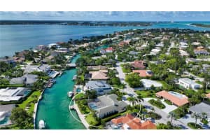 469 ROYAL FLAMINGO DRIVE, SARASOTA, FL 34236 Sold 07/28/23