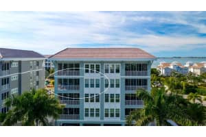 379 ARUBA CIRCLE, BRADENTON, FL 34209 Sold 12/07/23