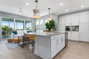 379 ARUBA CIRCLE, BRADENTON, FL 34209 Sold 12/07/23