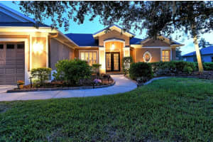 10081 CHERRY HILLS AVENUE CIRCLE, LAKEWOOD RANCH, FL 34202 Sold 07/27/23