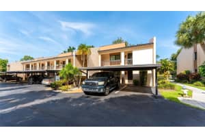 2522 CLUBHOUSE DRIVE, SARASOTA, FL 34232 Sold 08/25/23