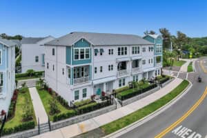 425 GOWDY ROAD, SARASOTA, FL 34237 Sold 08/03/23