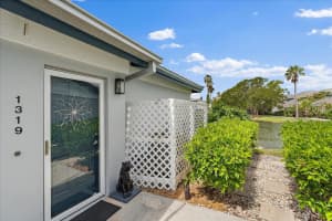 1319 SIESTA BAYSIDE DRIVE, SARASOTA, FL 34242 Sold 09/07/23