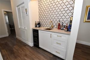 1631 STARLING DRIVE, SARASOTA, FL 34231 - MLS#MFRA4574155