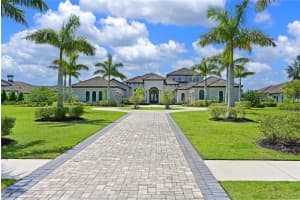 8407 BROADSTONE COURT, BRADENTON, FL 34202 Sold 02/28/25