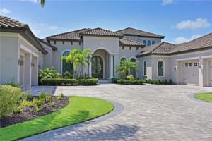 8407 BROADSTONE COURT, BRADENTON, FL 34202 Sold 02/28/25