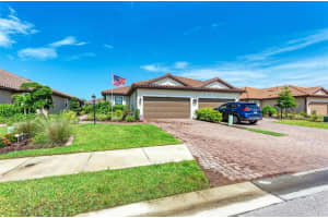 6226 PLATEAU COURT, BRADENTON, FL 34203 Sold 09/19/23