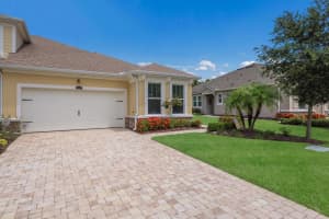 11847 MEADOWGATE PLACE, LAKEWOOD RANCH, FL 34211 Sold 09/29/23