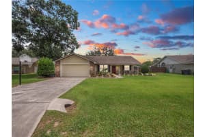 8401 MAID MARIONS TRAIL, LAKELAND, FL 33809 Sold 08/15/23