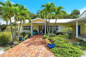 5019 COMMONWEALTH DRIVE, SARASOTA, FL 34242 Sold 08/08/23